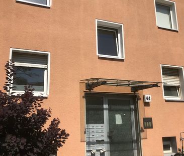 Gut geschnittene Wohnung mit Balkon - Foto 2