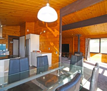 9 Annandale Street,Lynmouth - Photo 4