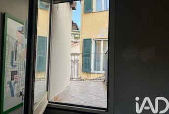 Via via xxv aprile, Genova, Liguria 16123