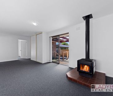 Family Home - Photo 6