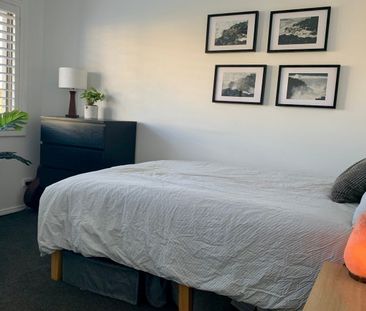 Short-term rental - Fully Furnished Coastal Living in the Heart of ... - Photo 2