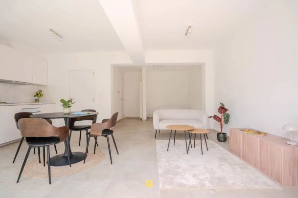 Energiezuinige gelijkvloerse studio met zonnige tuin in Wilrijk - Photo 1