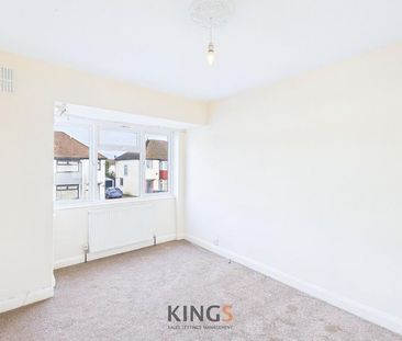 3 bedroom semi-detached house to rent - Photo 6