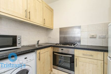 1 bed Flat for Rent - Photo 4