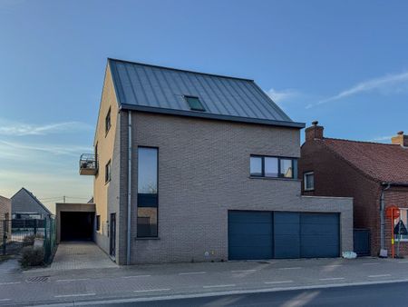 Ruim appartement met 2 slaapkamers, groot terras en grote garage - Photo 4