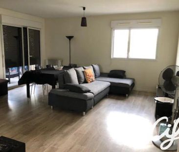 Appartement T3 NANTES La route de Sainte-Luce - 68.3 m2 950 Euros - Photo 1