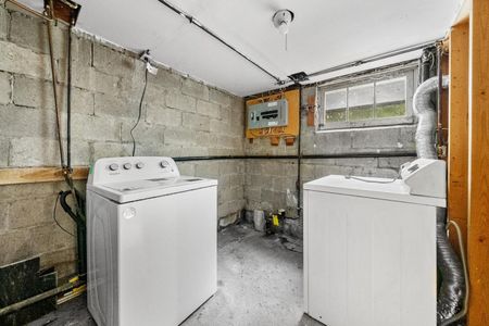 For Lease - 17 Pleasant Avenue Unit# BSMT, Toronto, Ontario - Photo 3