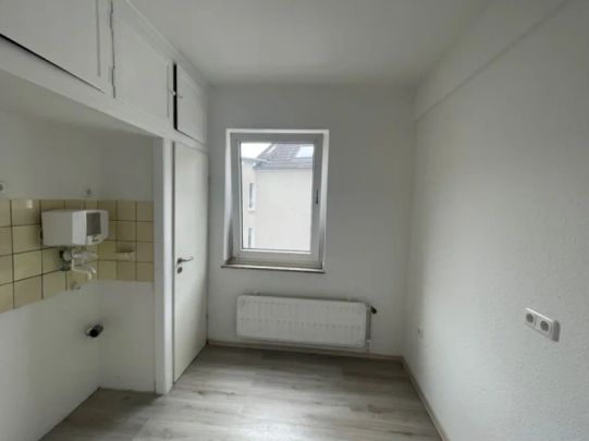 Helle und geräumige 2-Zimmer-Wohnung im Herzen von Gelsenkirchen - Photo 1