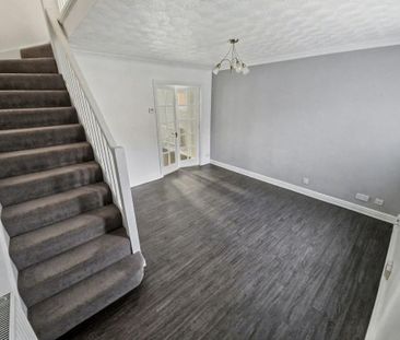 2 bedroom terraced house to rent - Photo 2