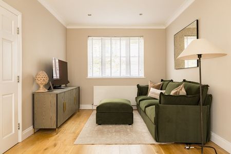 Eaton Mews South - Photo 4