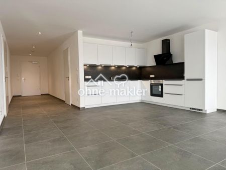 Ideal für Klinikmitarbeiter 2-Zi Wohnung m. Balkon - KFW 40 NH - Photo 2