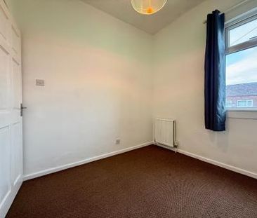 Ainsworth Lane, Tonge Moor, Bolton, BL2 - Photo 3