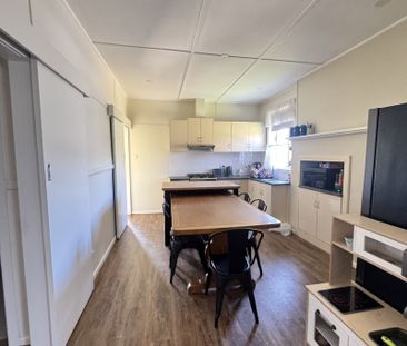 Home For Rent - Photo 5