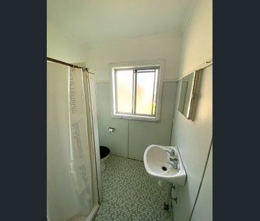 Two Bedroom Flat - Photo 6