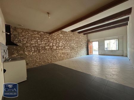 Location Appartement 2 pièces 65m² CARPENTRAS 84200 - Photo 3