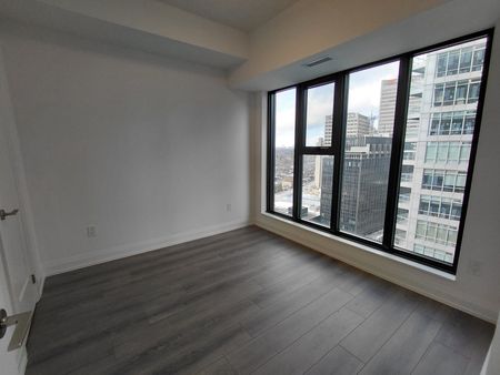 For Lease - 20 Soudan Avenue Unit# 2009, Toronto, Ontario - Photo 4