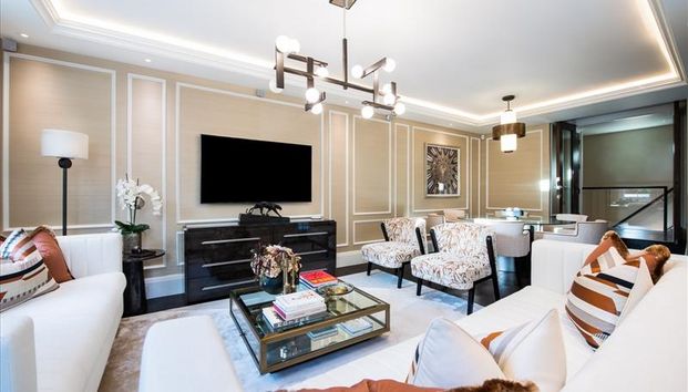 3 bedroom flat to rent - Photo 1