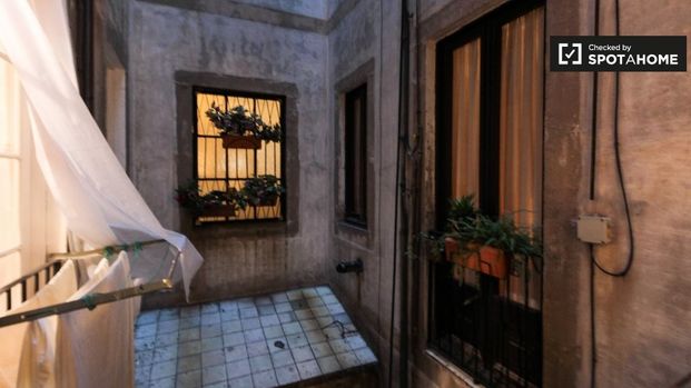 barcelona, Catalonia 08002 - Photo 1