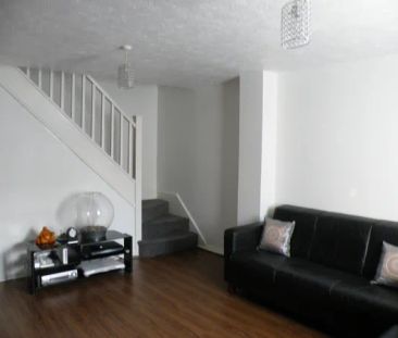 Riverfield Drive, Heather Gardens, MK41 - Photo 2