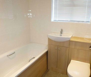 2 bedroom house to rent - Photo 2