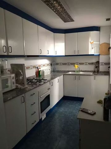 Avinguda 1 de Maig, Alfara del Patriarca, Valencian Community 46115 - Photo 5