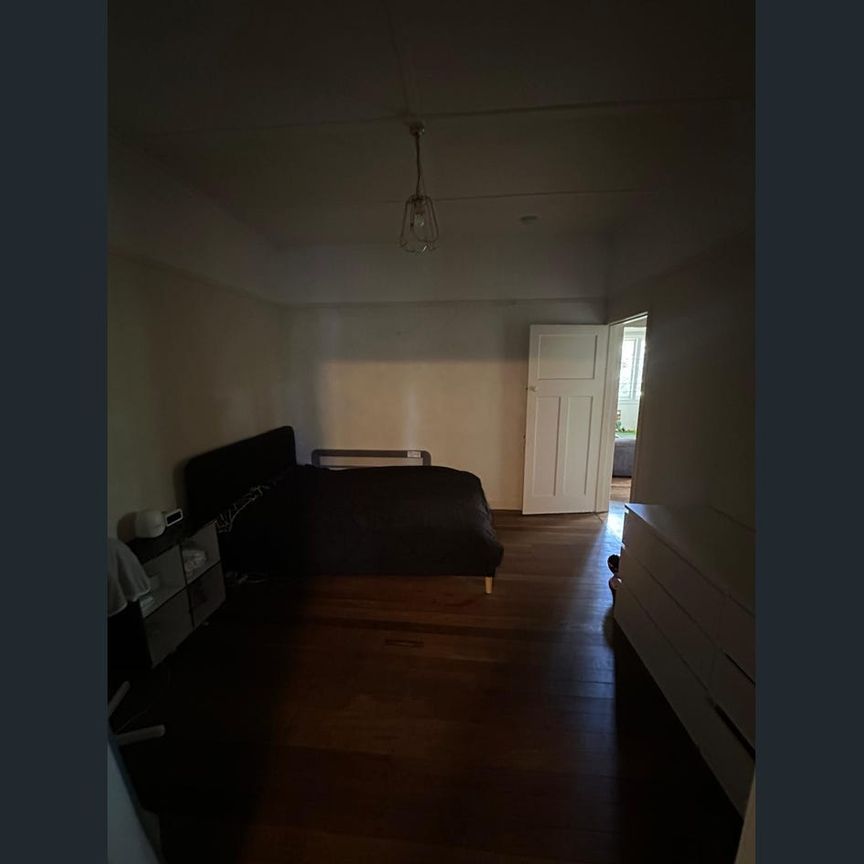 TRADITIONAL HOME – WALK TO THE BROADWATER - Photo 1