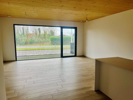 Nieuwbouw appartement met 2 slaapkamers, terras en autostaanplaats - Foto 2