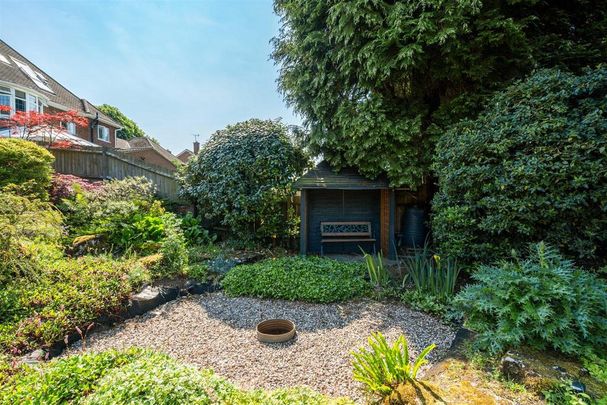 6 bedroom detached house to rent - Photo 1