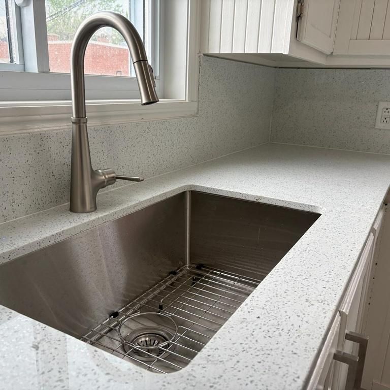 5 1/2 rénové et peinturé à LaSalle - Photo 1