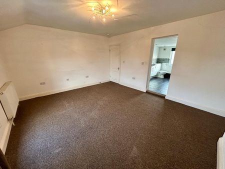 3 bedroom terraced house to rent - Photo 4