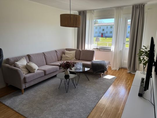 Myrtuvevägen, Trollhättan - Photo 1