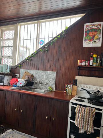 Chippendale - Photo 4