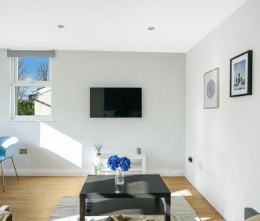 1 bedroom flat to rent - Photo 3
