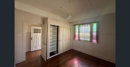 Charming 2-Bedroom Home with Old World Character and Modern Comforts - Photo 4