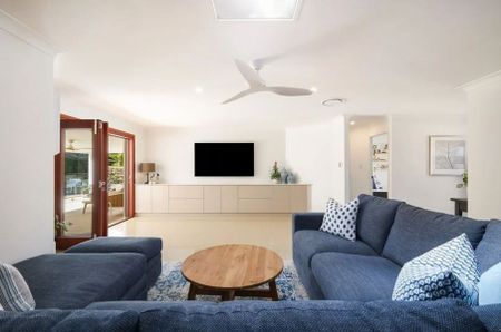 LEASED BY STEPH WHITCROFT - Photo 5