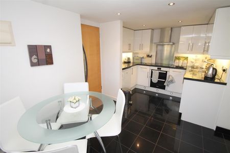 Stocking Lane, Naphill - Photo 3