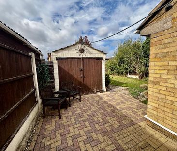 2 bedroom bungalow to rent - Photo 1