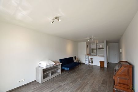 Instapklaar appartement te huur met terras nabij het centrum van Eeklo! - Photo 5