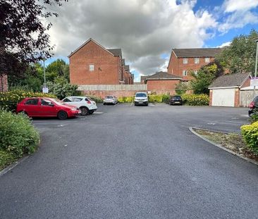 Lever Court, Blackburn, Lancs, BB2 7FH - Photo 5