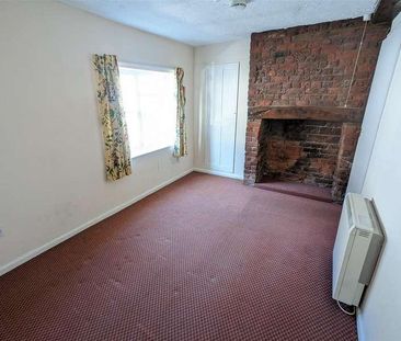 Guilder Lane, Salisbury, SP1 - Photo 1