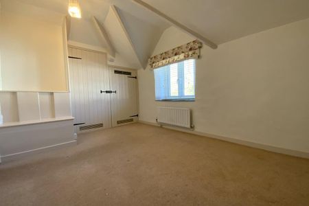 2 bedroom end of terrace house to rent - Photo 5