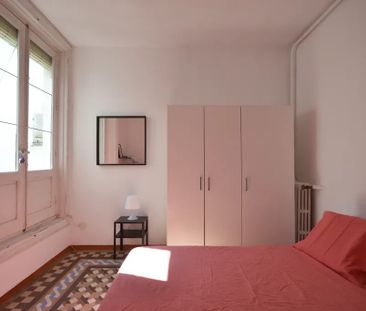 Calle de las Fuentes, Madrid, Community of Madrid 28013 - Photo 2