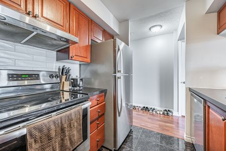 For Lease - 18 Mondeo Drive Unit# 632, Toronto, Ontario - Photo 3