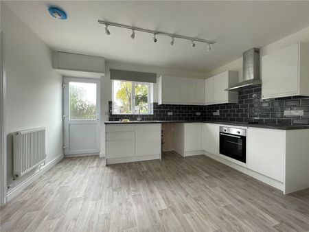 Steart Cottages, Pen Elm Hill, Pen Elm, Taunton, TA2 - Photo 5