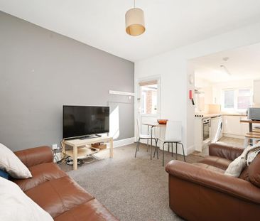 4 bedroom house share to rent - Photo 2