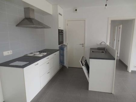 Appartement te huur - Foto 5