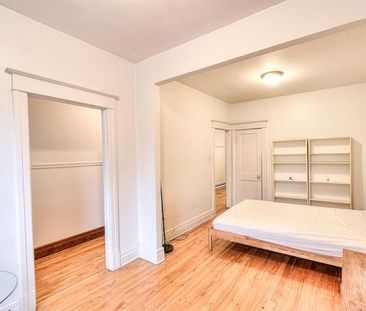 5754 Av. des Érables - Photo 5