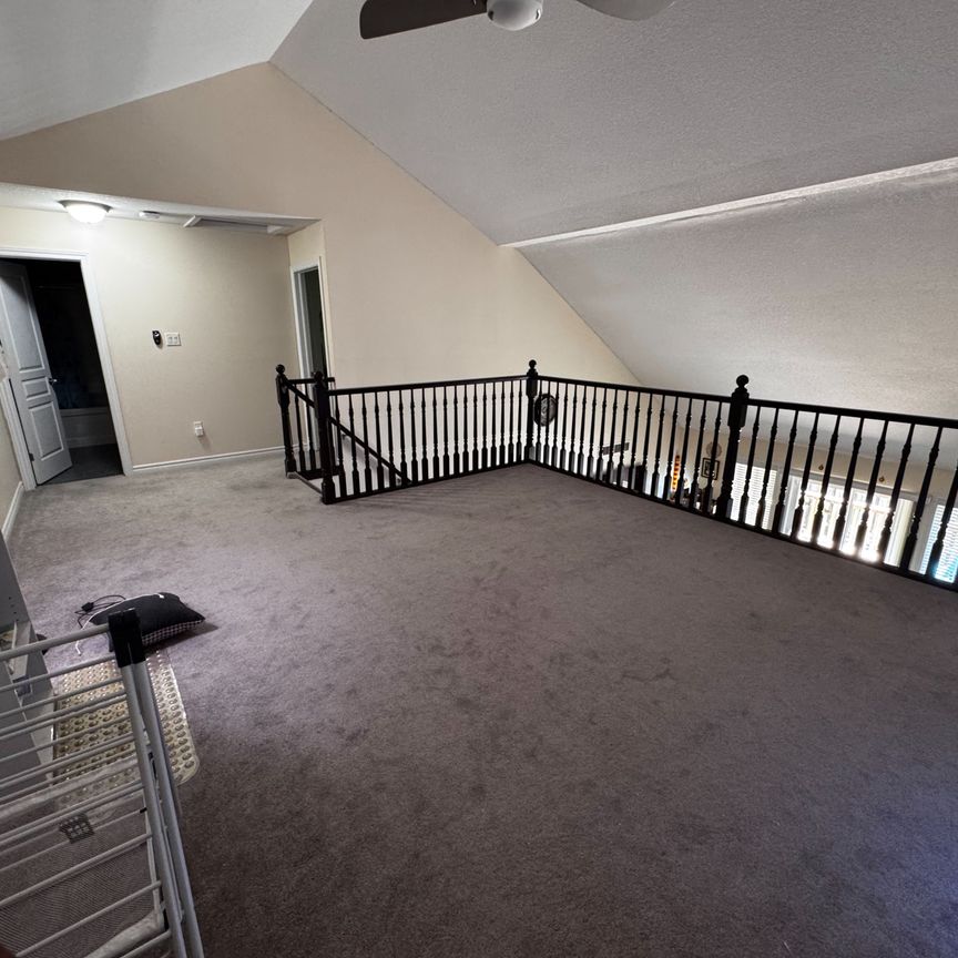 For Lease - 464 Commissioners Road Unit# 24, London South, Ontario - Photo 1