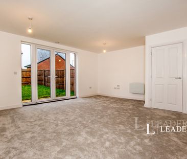 3 bedroom house to rent Thistledown, Pershore, Worcestershire, WR10 - Photo 1