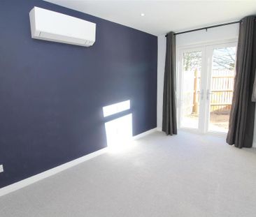 2 bedroom maisonette to rent - Photo 2